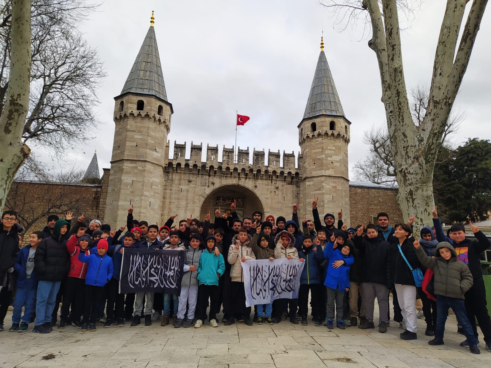 İstanbul'da Lise Ve Ortaokul kardeşlerimiz ile birlikte tarihe bir yolculuk