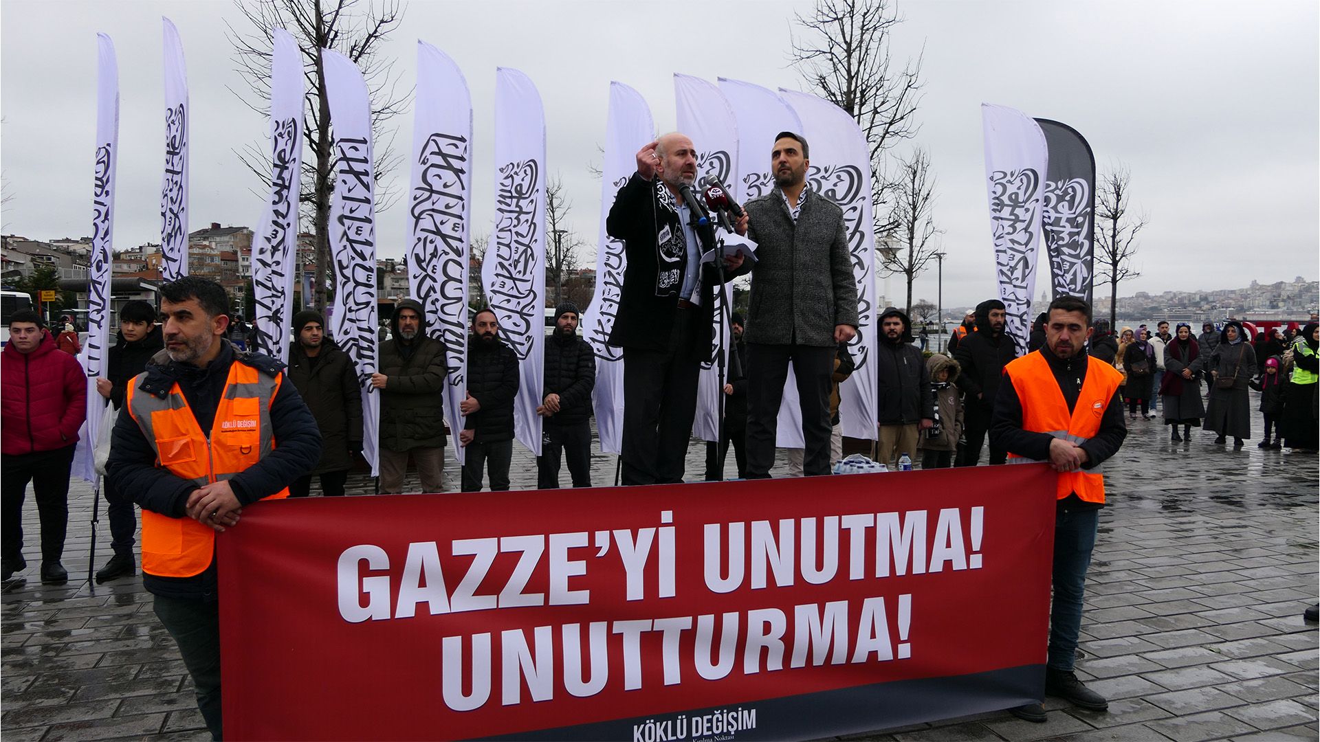 köklü değişim gazzeyi unutma unutturma istanbul 2025 13.jpg