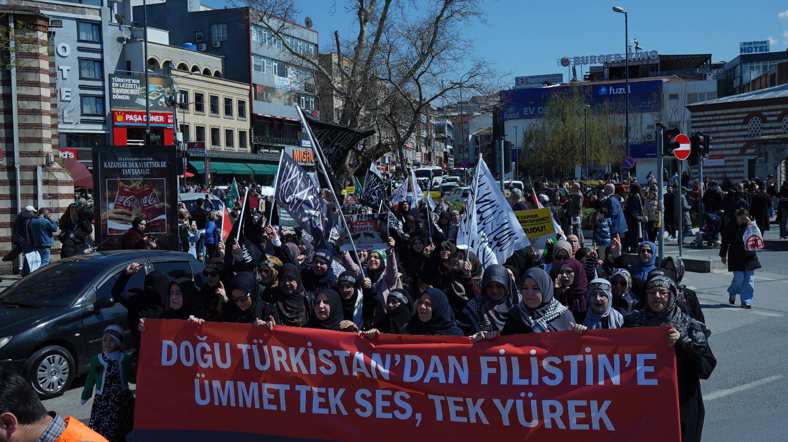 Köklü Değişim Kadın Kolları Olarak İstanbul’da Düzenlenen “Aksa’yı Kurtarın! ABD’ye Karşı Durun” Başlıklı Basın Açıklamasına İştirak Ettik