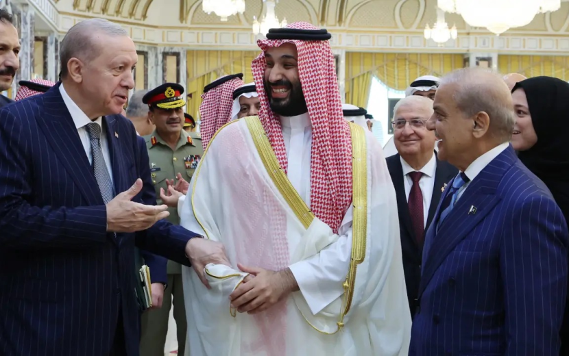Siyasi Analiz: "Suudi Arabistan-Türkiye- Pakistan Üçlü İttifakı"